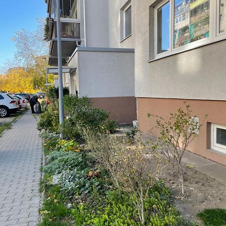 Apartman Petronela Bratislava Exteriör bild