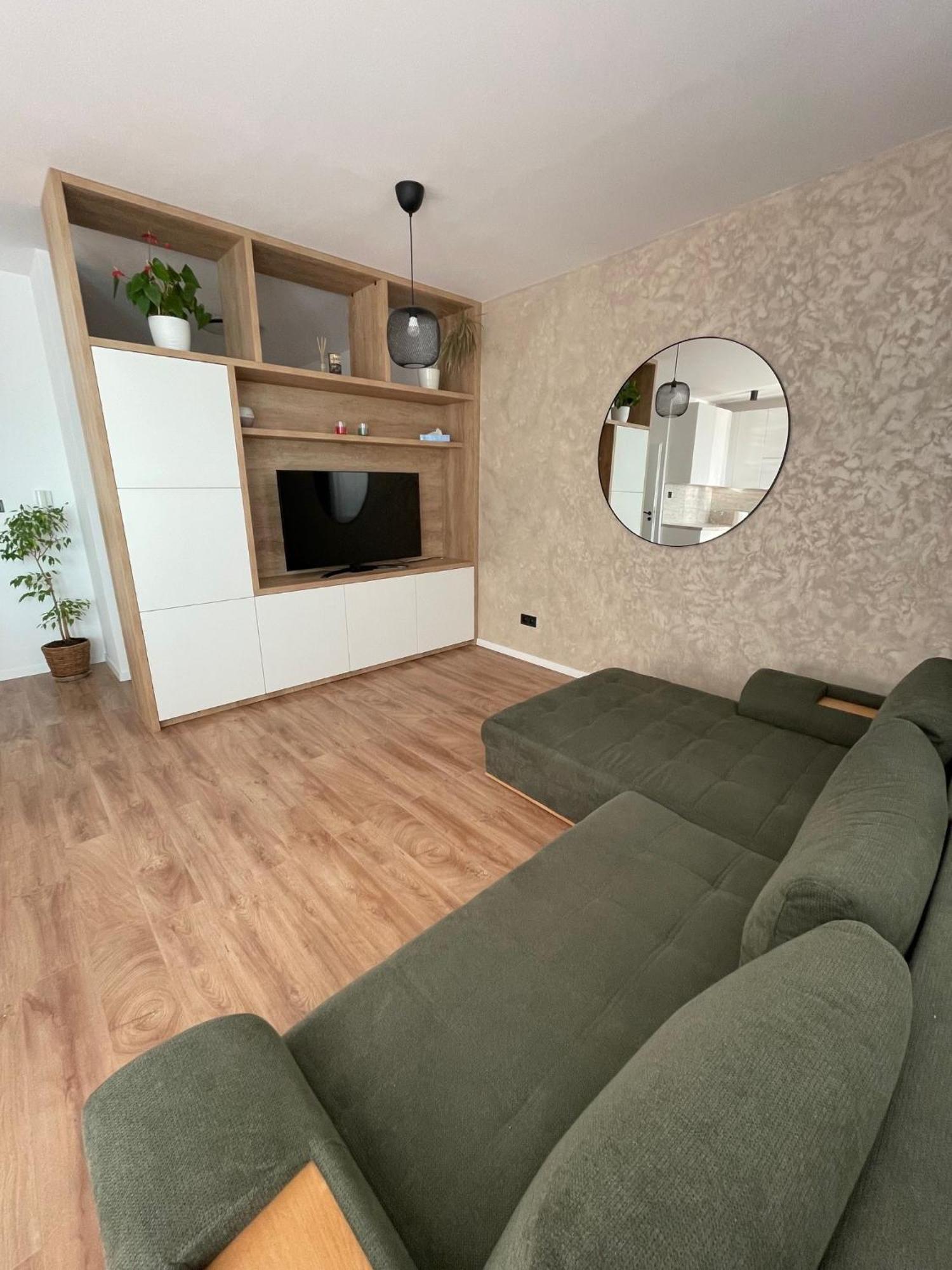 Apartman Petronela Bratislava Exteriör bild